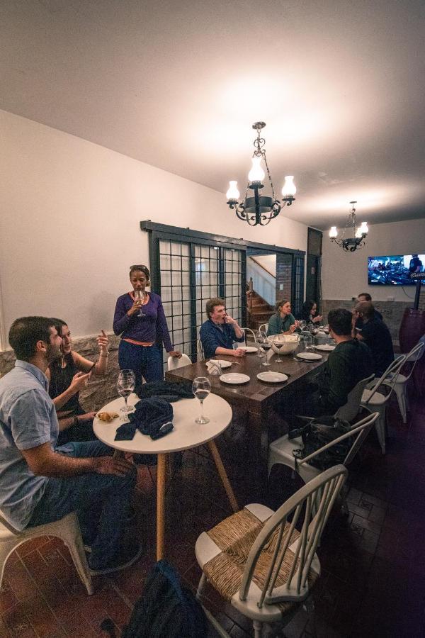 Fuxia House Hostel Mendoza Dış mekan fotoğraf