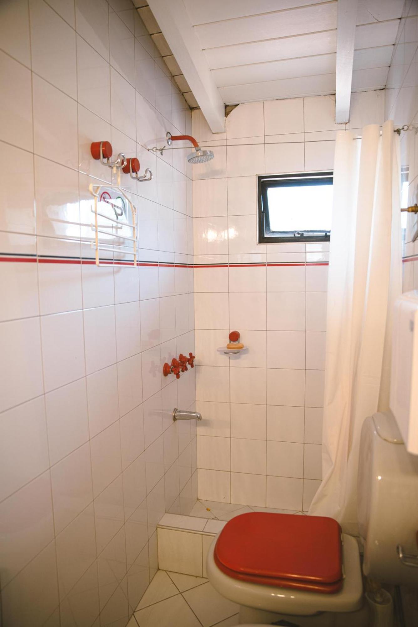 Fuxia House Hostel Mendoza Dış mekan fotoğraf